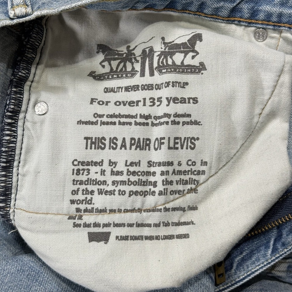 Levi's 550 Men's Relaxed Fit Jeans Blue Size 40x32 Light Wash 100% Cotton - Picture 7 of 16